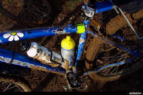 KERUCOV .ro - Fotografie si Jurnale de Calatorie - Traseu MTB Bucuresti - Clinceni - Lacul Mihailesti - Zorile - Darvari - Domnesti de Andrei Vocurek