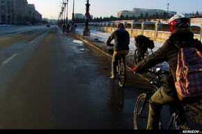 KERUCOV .ro - Fotografie si Jurnale de Calatorie - Traseu MTB Bucuresti - Padurea Cornetu - Lacul Mihailesti - Domnesti de Andrei Vocurek