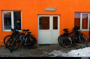 KERUCOV .ro - Fotografie si Jurnale de Calatorie - Traseu MTB Bucuresti - Padurea Cornetu - Lacul Mihailesti - Domnesti de Andrei Vocurek