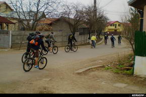 KERUCOV .ro - Fotografie si Jurnale de Calatorie - Traseu MTB Bucuresti - Padurea Cernica - Padurea Pustnicu de Andrei Vocurek