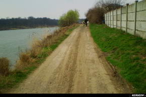 KERUCOV .ro - Fotografie si Jurnale de Calatorie - Traseu MTB Bucuresti - Padurea Cernica - Padurea Pustnicu de Andrei Vocurek