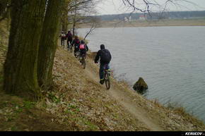 KERUCOV .ro - Fotografie si Jurnale de Calatorie - Traseu MTB Bucuresti - Padurea Cernica - Padurea Pustnicu de Andrei Vocurek