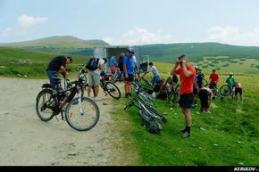 Traseu MTB Muntii Bucegi: Platoul Bucegi - Babele - Bolboci - Dichiu - Sinaia - KERUCOV .ro © 2007 - 2025 || #traseecubicicleta #mtb #ssp