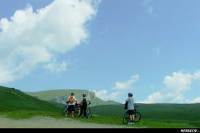 KERUCOV .ro - Fotografie si Jurnale de Calatorie - Traseu MTB Muntii Bucegi: Platoul Bucegi - Babele - Bolboci - Dichiu - Sinaia de Andrei Vocurek