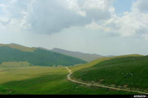 KERUCOV .ro - Fotografie si Jurnale de Calatorie - Traseu MTB Muntii Bucegi: Platoul Bucegi - Babele - Bolboci - Dichiu - Sinaia de Andrei Vocurek