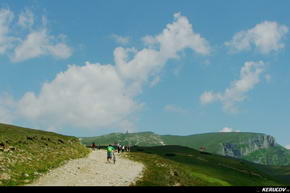 KERUCOV .ro - Fotografie si Jurnale de Calatorie - Traseu MTB Muntii Bucegi: Platoul Bucegi - Babele - Bolboci - Dichiu - Sinaia de Andrei Vocurek