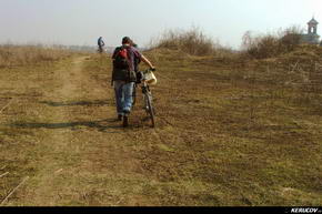 KERUCOV .ro - Fotografie si Jurnale de Calatorie - Traseu MTB Bucuresti - Popesti-Novaci - Cetatea Argedava de Andrei Vocurek