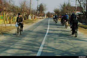 KERUCOV .ro - Fotografie si Jurnale de Calatorie - Traseu MTB Bucuresti - Popesti-Novaci - Cetatea Argedava de Andrei Vocurek