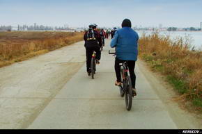 KERUCOV .ro - Fotografie si Jurnale de Calatorie - Traseu MTB Bucuresti - Magurele - Clinceni - Chiajna - Lacul Morii de Andrei Vocurek