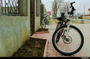 KERUCOV .ro - Fotografie si Jurnale de Calatorie - Traseu MTB Bucuresti - Manastirea Caldarusani - Palatul Ghica de la Caciulati de Andrei Vocurek