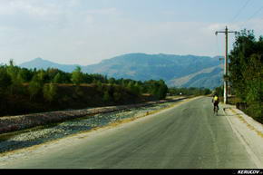 KERUCOV .ro - Fotografie si Jurnale de Calatorie - Traseu MTB Petrila - Lonea - Cabana Groapa Seaca - Manastirea Jiet de Andrei Vocurek