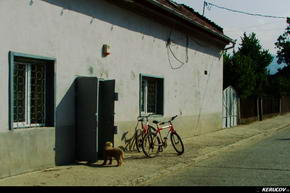 KERUCOV .ro - Fotografie si Jurnale de Calatorie - Traseu MTB Merisor - Dealu Babii - via DJ 666 - Vulcan - Aninoasa de Andrei Vocurek