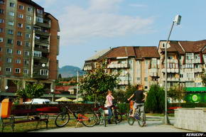 KERUCOV .ro - Fotografie si Jurnale de Calatorie - Traseu MTB Merisor - Dealu Babii - via DJ 666 - Vulcan - Aninoasa de Andrei Vocurek