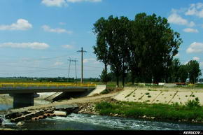 KERUCOV .ro - Fotografie si Jurnale de Calatorie - Traseu MTB Plataresti - Pitigaia - NH Balaceanca - Cernica de Andrei Vocurek