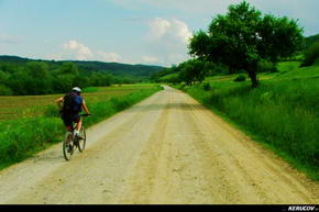 KERUCOV .ro - Fotografie si Jurnale de Calatorie - Traseu MTB Sighisoara - Prod - Copsa Mare - Biertan de Andrei Vocurek