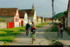 KERUCOV .ro - Fotografie si Jurnale de Calatorie - Traseu MTB Sighisoara - Prod - Copsa Mare - Biertan de Andrei Vocurek