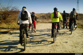 KERUCOV .ro - Fotografie si Jurnale de Calatorie - Traseu MTB Bucuresti - Bragadiru - Lacul Mihailesti de Andrei Vocurek