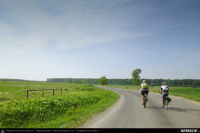 Trasee cu bicicleta MTB XC - Traseu MTB Ploiesti - Barcanesti - Gradistea - Caciulati - Bucuresti de Andrei Vocurek