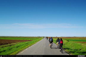 Traseu MTB Ploiesti - Targsoru Vechi - Sirna - Bucuresti - KERUCOV .ro © 2007 - 2025 || #traseecubicicleta #mtb #ssp