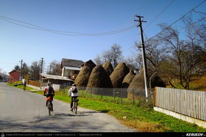 Trasee cu bicicleta MTB XC - Traseu MTB Breaza - Adunati - Costisata - Bezdead - Pucioasa - Targoviste de Andrei Vocurek