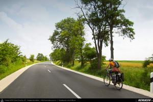 Trasee cu bicicleta MTB XC - Traseu MTB Gyor - Bony - Bana - Babolna - Acs - Komarom : EuroVelo 6 - 3 de Andrei Vocurek