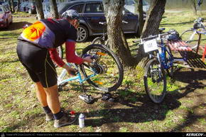 Trasee cu bicicleta MTB XC - Traseu MTB Garboavele XC 2013: Padurea Garboavele (concurs MTB) de Andrei Vocurek