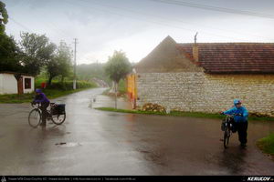 Trasee cu bicicleta MTB XC - Traseu MTB Coronini - Moldova Noua - Sasca Montana - Ilidia - Oravita (Banatul Montan - Muntii Locvei) de Andrei Vocurek