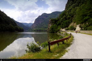 Trasee cu bicicleta MTB XC - Traseu MTB Calimanesti - Cabana Cozia - Berislavesti - Jiblea Veche - Pausa - Caciulata (Parcul National Cozia / Masivul Cozia) de Andrei Vocurek