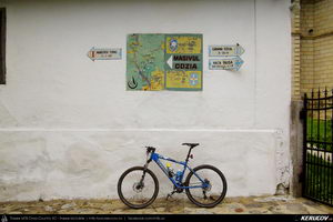 Trasee cu bicicleta MTB XC - Traseu MTB Caciulata - Valea Pausa - Manastirea Stanisoara - Manastirea Turnu - Calimanesti (Parcul National Cozia) de Andrei Vocurek