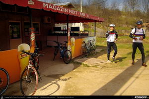 Trasee cu bicicleta MTB XC - Traseu MTB Ploiesti - Cosminele - Brebu - Pietriceaua - Zamfira - Ploiesti de Andrei Vocurek