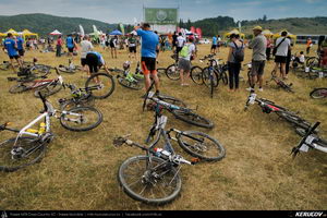 Trasee cu bicicleta MTB XC - Traseu MTB Campina Open MTB 2015: Platoul Muscel - Dealul Voila - Plaiu Campinei - Valea Oprii - Cornu - Platoul Muscel (concurs MTB) de Andrei Vocurek