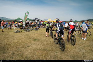 Trasee cu bicicleta MTB XC - Traseu MTB Campina Open MTB 2015: Platoul Muscel - Dealul Voila - Plaiu Campinei - Valea Oprii - Cornu - Platoul Muscel (concurs MTB) de Andrei Vocurek