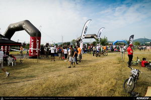 Trasee cu bicicleta MTB XC - Traseu MTB Campina Open MTB 2015: Platoul Muscel - Dealul Voila - Plaiu Campinei - Valea Oprii - Cornu - Platoul Muscel (concurs MTB) de Andrei Vocurek