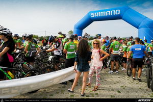 Trasee cu bicicleta MTB XC - Traseu MTB Campina Open MTB 2015: Platoul Muscel - Dealul Voila - Plaiu Campinei - Valea Oprii - Cornu - Platoul Muscel (concurs MTB) de Andrei Vocurek