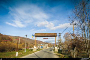Trasee cu bicicleta MTB XC - Traseu MTB Fieni - Runcu - Raul Alb - Sipot - Vulcana Bai - Sotanga - Targoviste (Schitul Bunea si Padurea Vulcana) de Andrei Vocurek