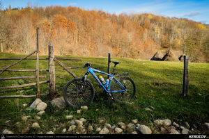 Trasee cu bicicleta MTB XC - Traseu MTB Fieni - Runcu - Raul Alb - Sipot - Vulcana Bai - Sotanga - Targoviste (Schitul Bunea si Padurea Vulcana) de Andrei Vocurek
