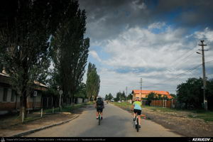 Trasee cu bicicleta MTB XC - Traseu MTB Floresti - Moreni - I.L. Caragiale - Ratoaia - Dobra - Titu (Micul Trianon - cazemata germana - Zimbraria Neagra Bucsani) de Andrei Vocurek
