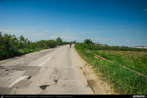Trasee cu bicicleta MTB XC - Traseu MTB Gaesti - Slobozia - Glavacioc - Negrasi - Mozacu - Rascaeti - Gaesti (Manastirea Glavacioc si Poiana cu narcise Negrasi) de Andrei Vocurek