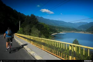 Trasee cu bicicleta MTB XC - Traseu MTB Muntii Latoritei: Gara Lotru - Brezoi - Valea lui Stan - Malaia - Ciungetu - Petrimanu (Lacul Bradisor - Lacul Malaia - Valea Latoritei - Lacul Petrimanu - Lacul Galbenu) de Andrei Vocurek