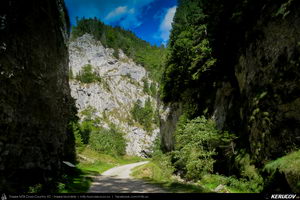 Trasee cu bicicleta MTB XC - Traseu MTB Masivul Piatra Craiului: Zarnesti - Cabana Gura Raului - Prapastiile Zarnestilor - spre Cabana Curmatura (varianta familie, copil de 1 an) de Andrei Vocurek