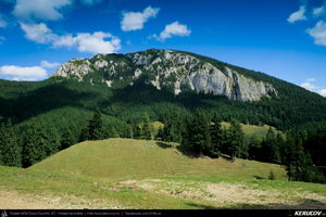 Trasee cu bicicleta MTB XC - Traseu MTB Masivul Piatra Craiului: Zarnesti - Cabana Gura Raului - Prapastiile Zarnestilor - spre Cabana Curmatura (varianta familie, copil de 1 an) de Andrei Vocurek