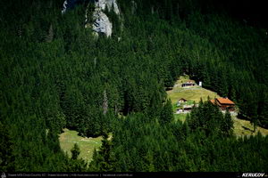 Trasee cu bicicleta MTB XC - Traseu MTB Masivul Piatra Craiului: Zarnesti - Cabana Gura Raului - Prapastiile Zarnestilor - spre Cabana Curmatura (varianta familie, copil de 1 an) de Andrei Vocurek