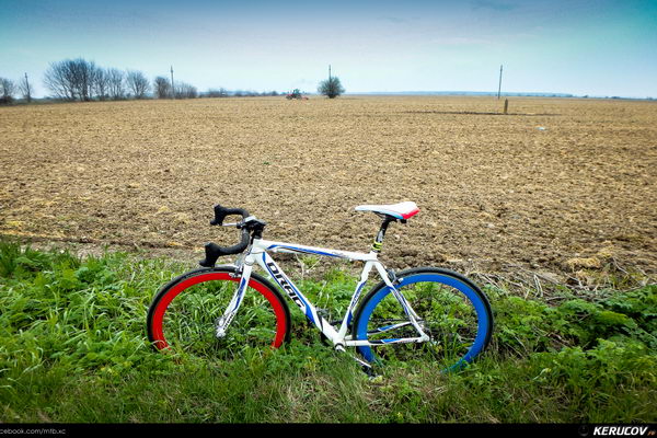 Traseu SSP Bucuresti - Tunari - Moara Vlasiei - Dascalu - Stefanestii de Jos - Bucuresti - KERUCOV .ro © 2007 - 2025 || #traseecubicicleta #mtb #ssp