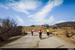 Trasee cu bicicleta MTB XC - Traseu MTB Buzau - Vernesti - Hales - Glod - Apostolache - Urlati - Valea Calugareasca - Bucov - Ploiesti de Andrei Vocurek
