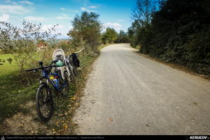 Trasee cu bicicleta MTB XC - Traseu MTB Zarnesti - Magura - Pestera - Moieciu - Bran - Predelut - Zarnesti (varianta familie, copil de 2 ani) de Andrei Vocurek