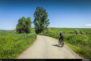 Trasee cu bicicleta MTB XC - Traseu MTB Nocrich - Ghijasa de Jos - Nocrich - Tichindeal - Nocrich (varianta familie, copil de 2 ani) de Andrei Vocurek