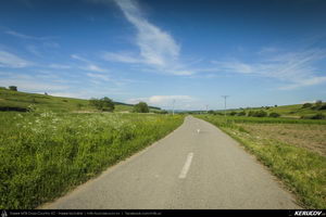 Trasee cu bicicleta MTB XC - Traseu MTB Nocrich - Ghijasa de Jos - Nocrich - Tichindeal - Nocrich (varianta familie, copil de 2 ani) de Andrei Vocurek