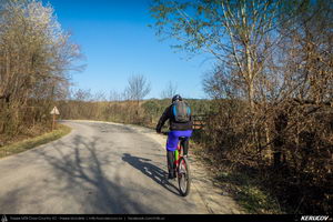 Trasee cu bicicleta MTB XC - Traseu MTB Pietrosita - Dealu Frumos - Runcu - Valea Runcului - Piatra - Badeni - Fieni (Muntii Leaota, Manastirea Runcu) de Andrei Vocurek