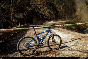Trasee cu bicicleta MTB XC - Traseu MTB Pietrosita - Dealu Frumos - Runcu - Valea Runcului - Piatra - Badeni - Fieni (Muntii Leaota, Manastirea Runcu) de Andrei Vocurek