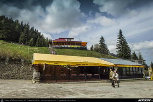 Trasee cu bicicleta MTB XC - Traseu MTB Muntii Bucegi: Sinaia - Cota 1400 - Stana Regala / Poiana Stanii - Sinaia (Schitul Sfanta Ana, Stancile Franz Joseph, Stanca Sfanta Ana, Castelul Peles) de Andrei Vocurek